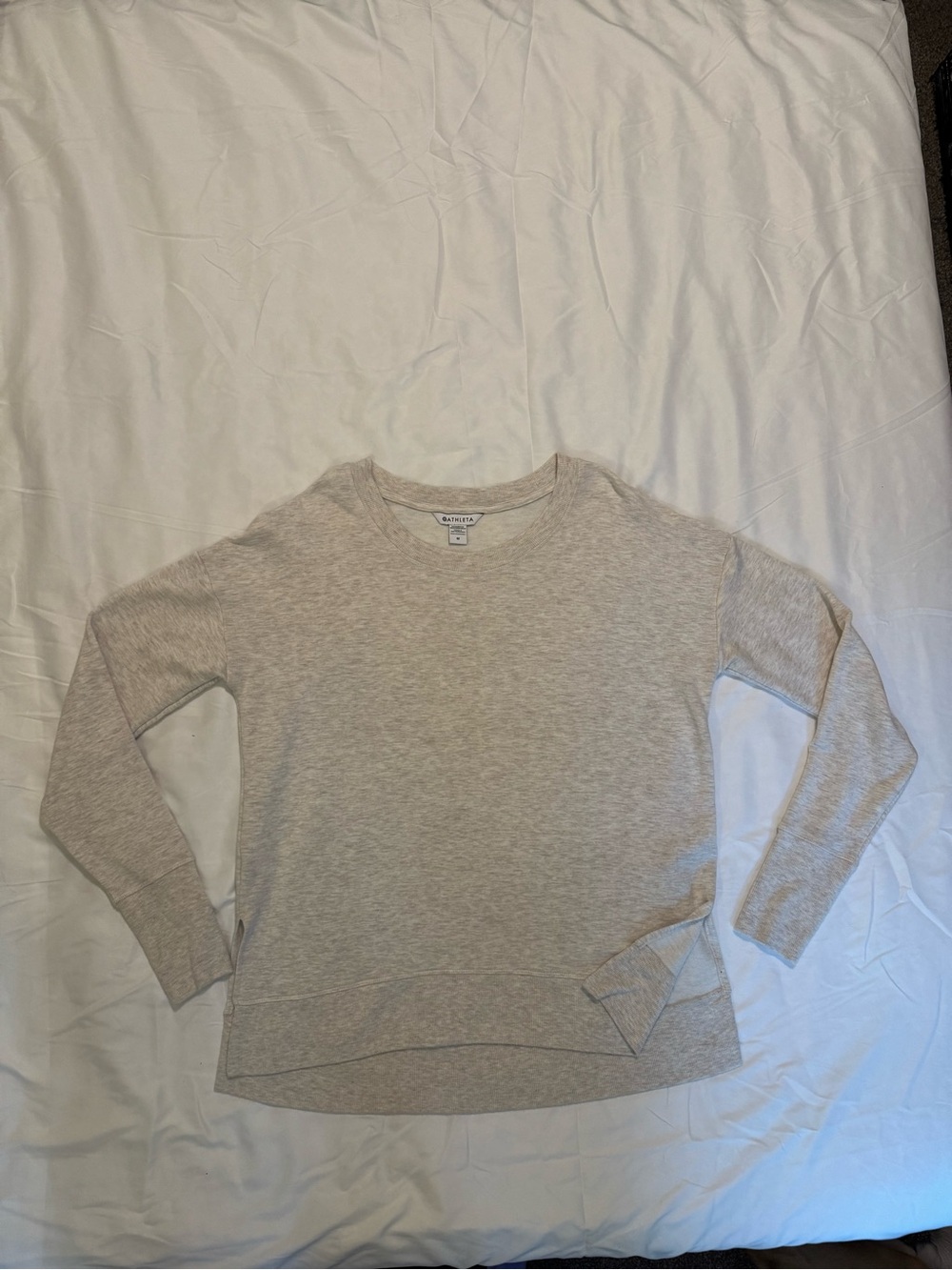 Athleta M pullover soft Crewneck Sweater